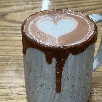هات چاکلت فندقی