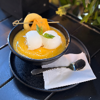 Mango Velvet